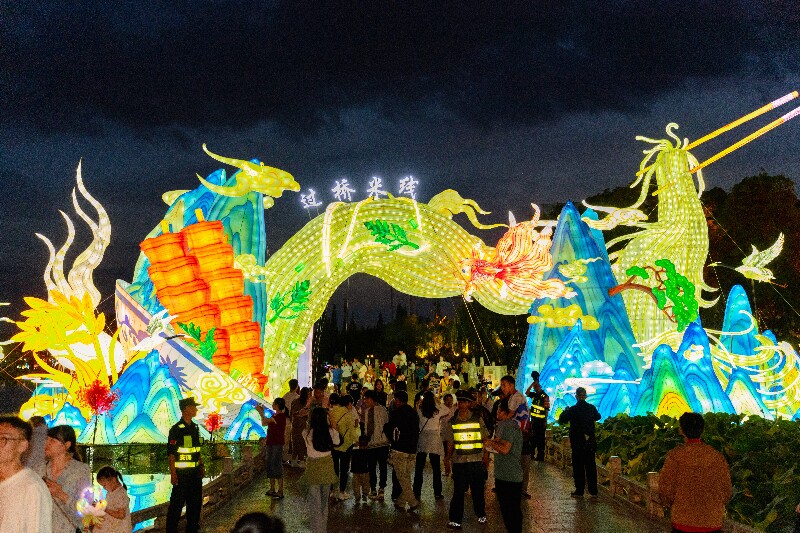 昆明《大观奇妙夜》大型主题灯会