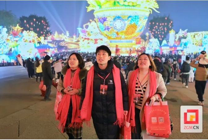 自贡彩灯点亮全球，也照亮十三万彩灯工匠幸福人生